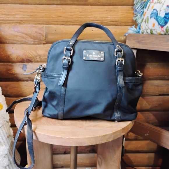 Kate Spade Reversible Striped Cross Body Leather Trim Hand Shoulder Bag reg $399 - Picture 2 of 12